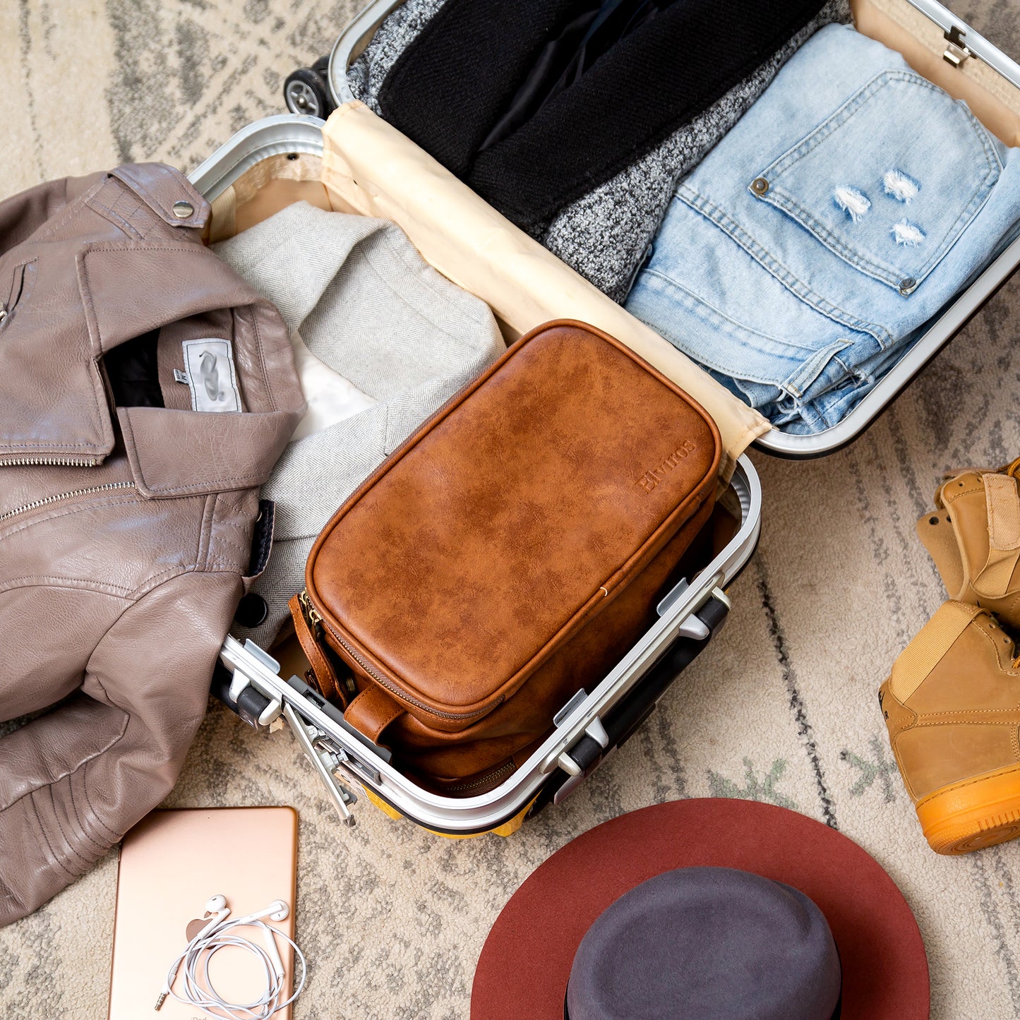 Personalize Vegan Leather Toiletry Bag for Men